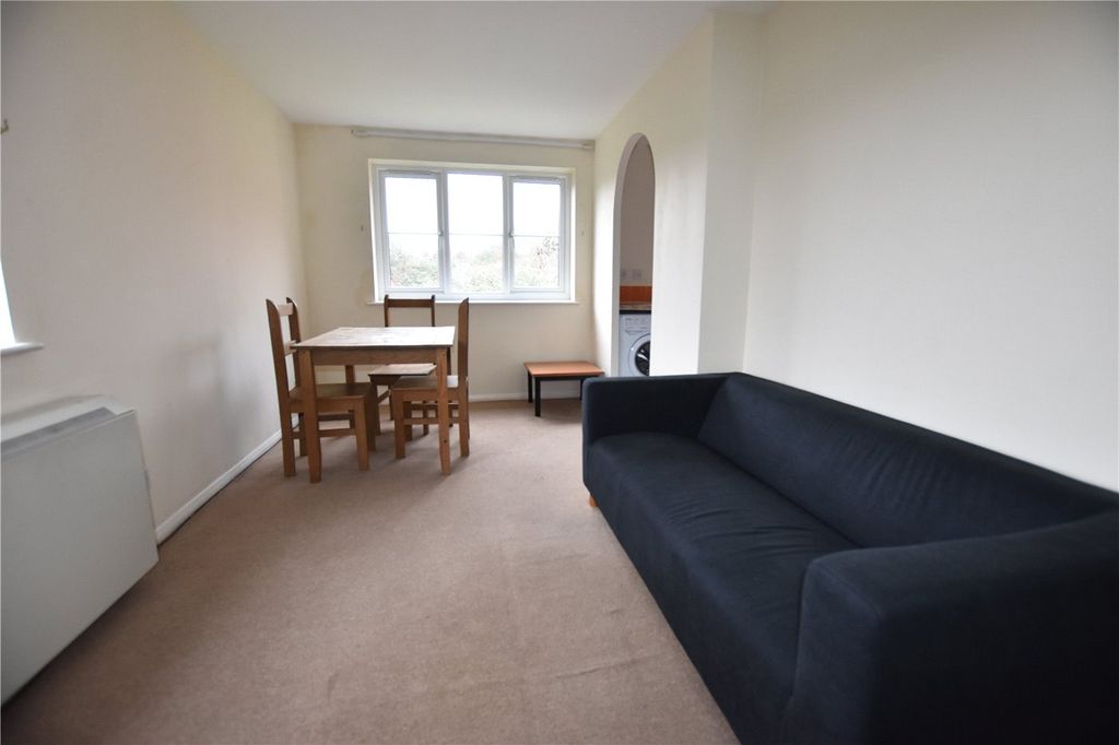 Property photo 2 of 7 Picture No. 01