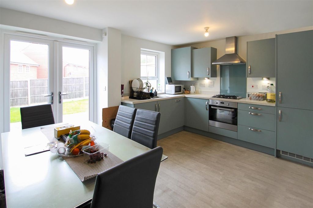 Property photo 3 of 17 Img_0024.Jpg