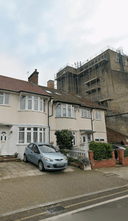Property photo 1 of 1 Nelsons Are Proud To Present This Impressive And Generously Proportioned Five-Bedroom Residence, Offering An Exceptional Combination Of Space, Versatility And Modern Living.