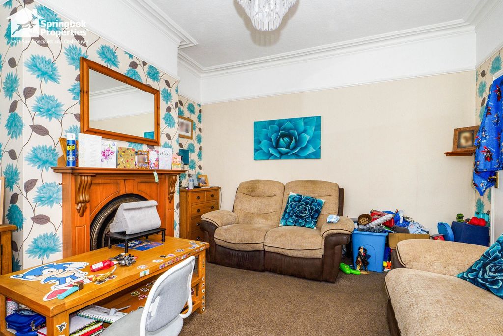 Property photo 2 of 14 Image 2