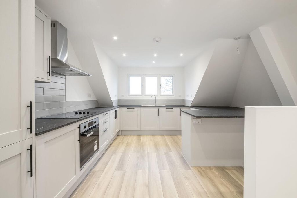 Property photo 3 of 13 Img_8125-1500x1000.Jpg