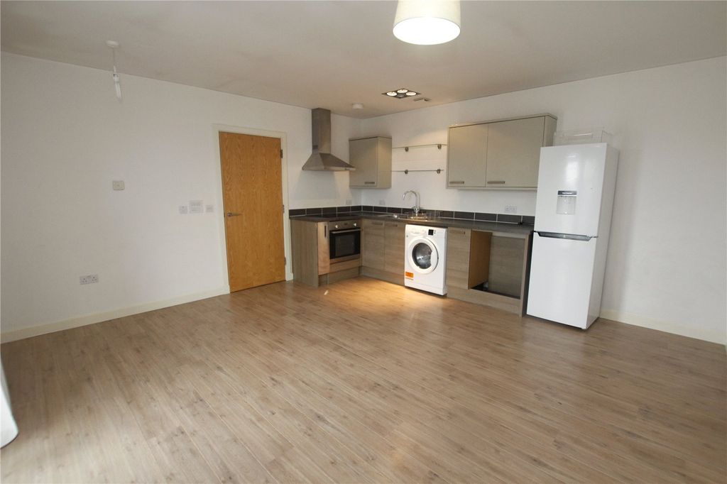 Property photo 2 of 4 Picture No. 08