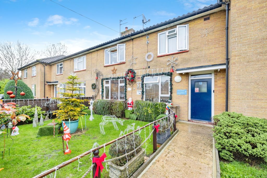 Property photo 1 of 17