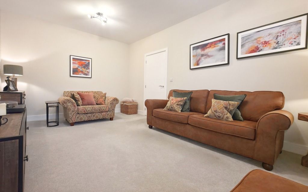 Property photo 3 of 16 4860377