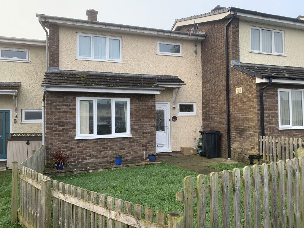 Property photo 1 of 8