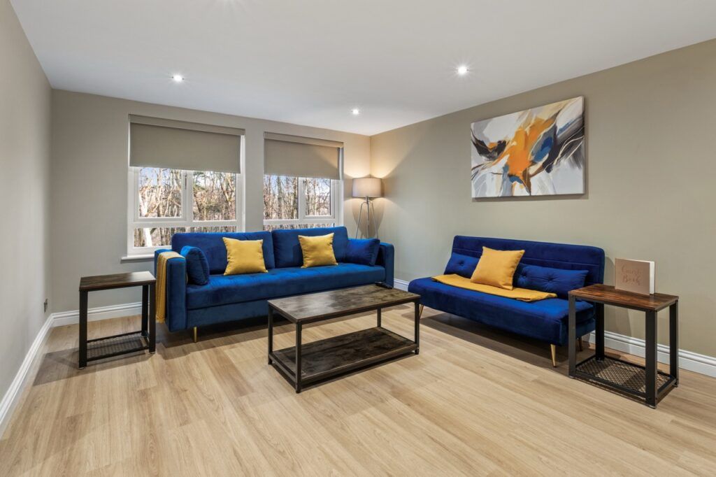 Property photo 2 of 22