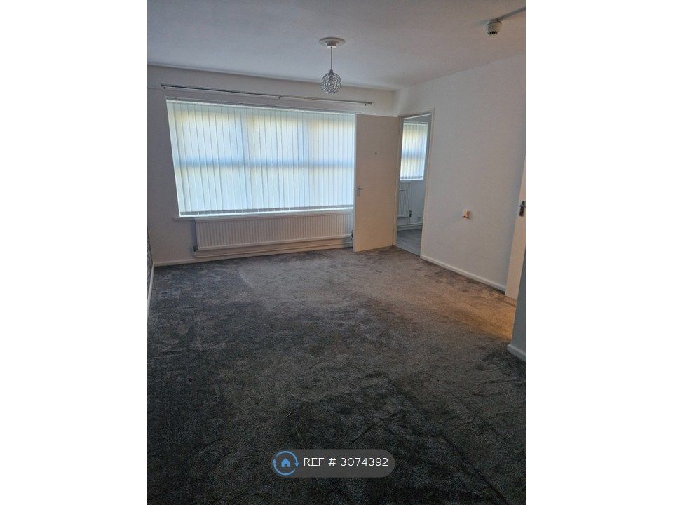 Property photo 1 of 3