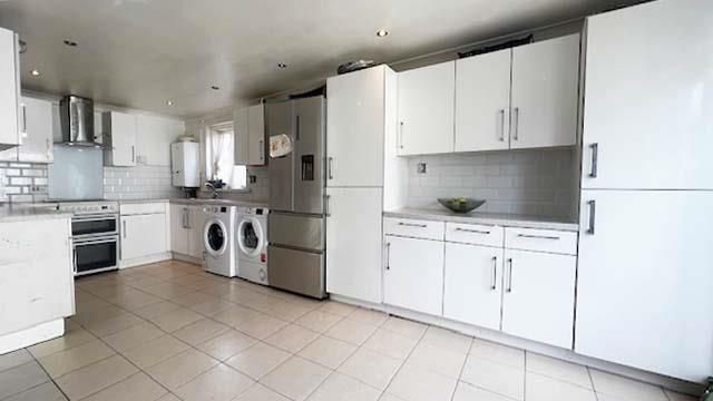 Property photo 3 of 20 Img_2254.Jpg