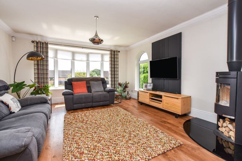 Property photo 3 of 32 Photo 30