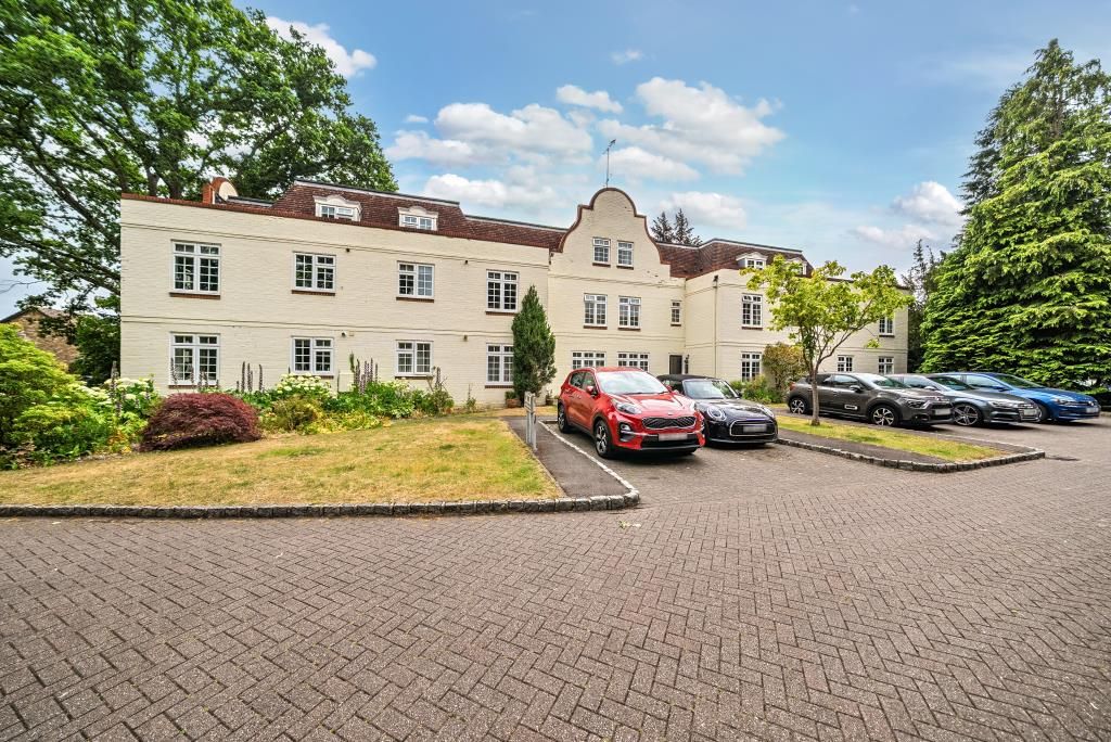 Property photo 1 of 20 External View Of Building