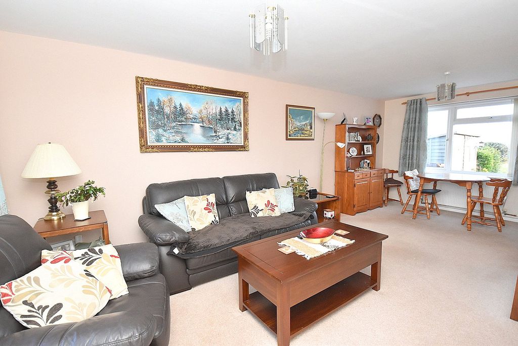 Property photo 2 of 9 Picture No. 02