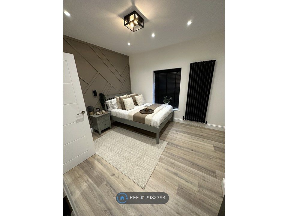 Property photo 2 of 14 Room 3