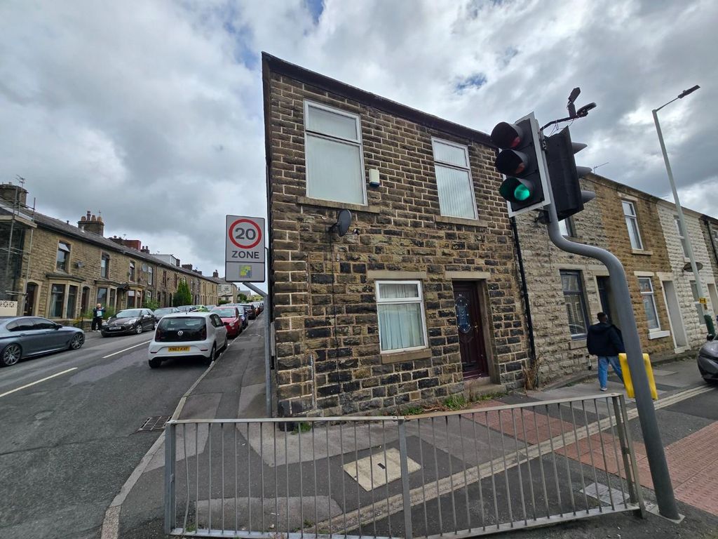 Property photo 2 of 13 Front