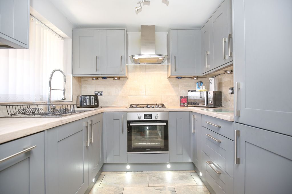 Property photo 3 of 19 Mw-5540