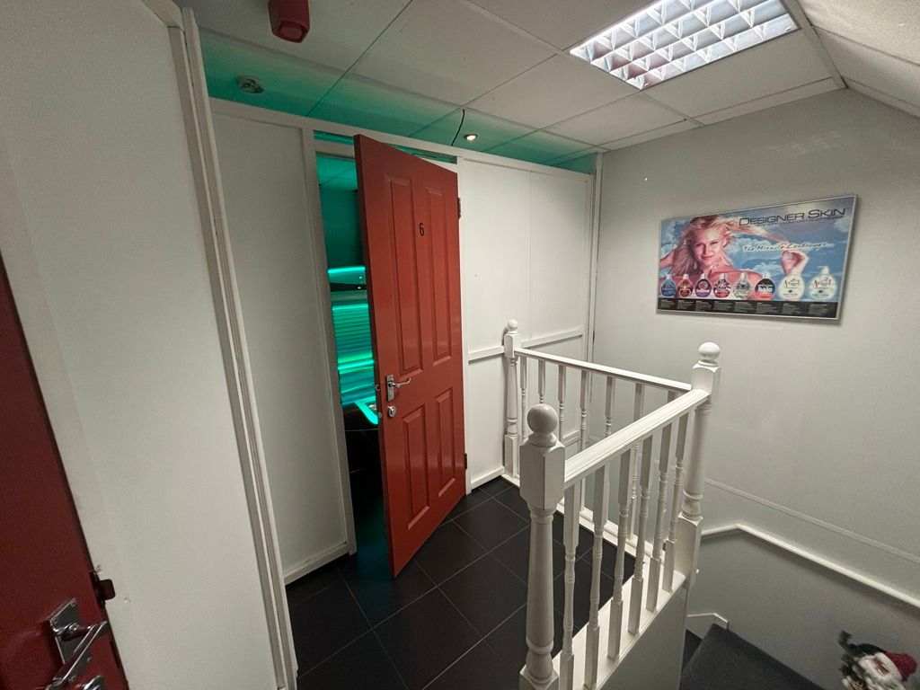 Property photo 2 of 3 Photo 4