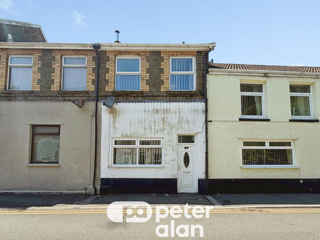 Property photo 1 of 6