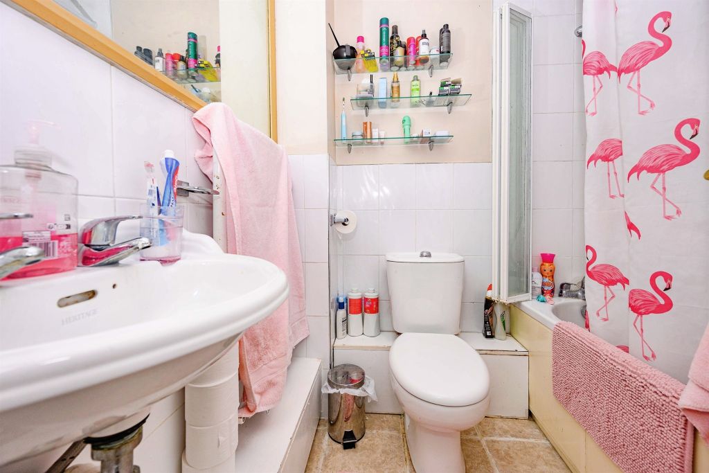 Property photo 3 of 9