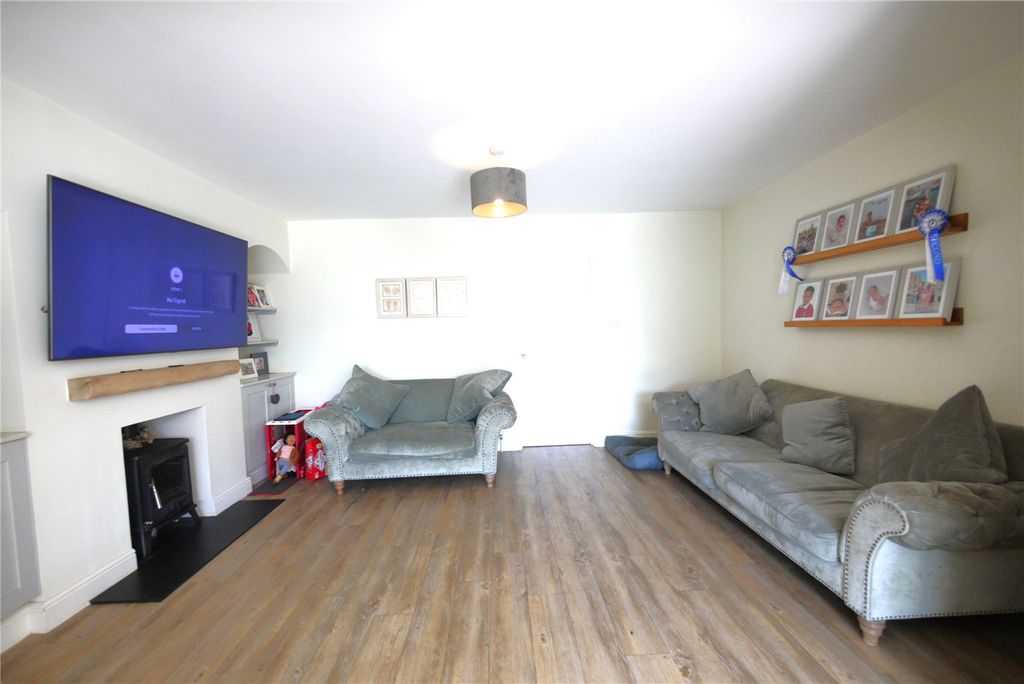 Property photo 3 of 15 Picture No. 03