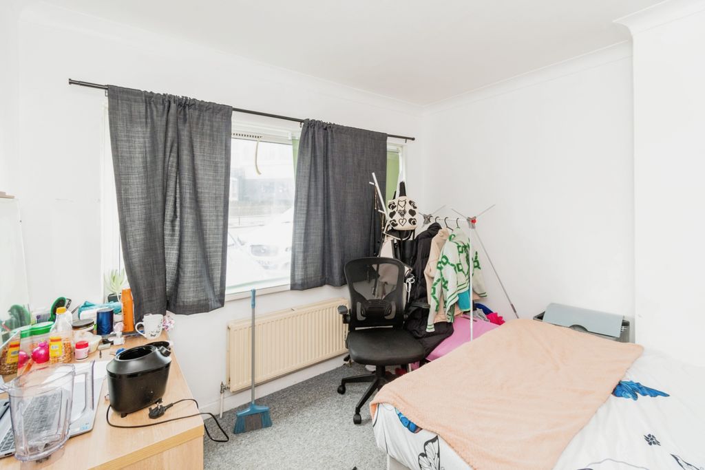 Property photo 3 of 11 Photography