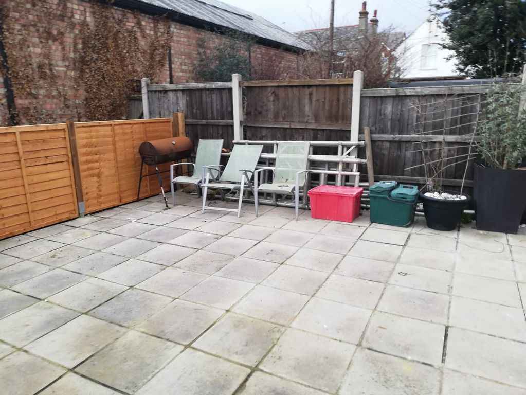 Property photo 1 of 25
