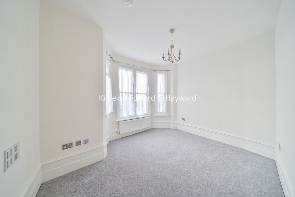Property photo 3 of 7 Picture No. 08