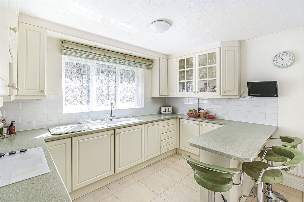 Property photo 3 of 17 Picture No. 77