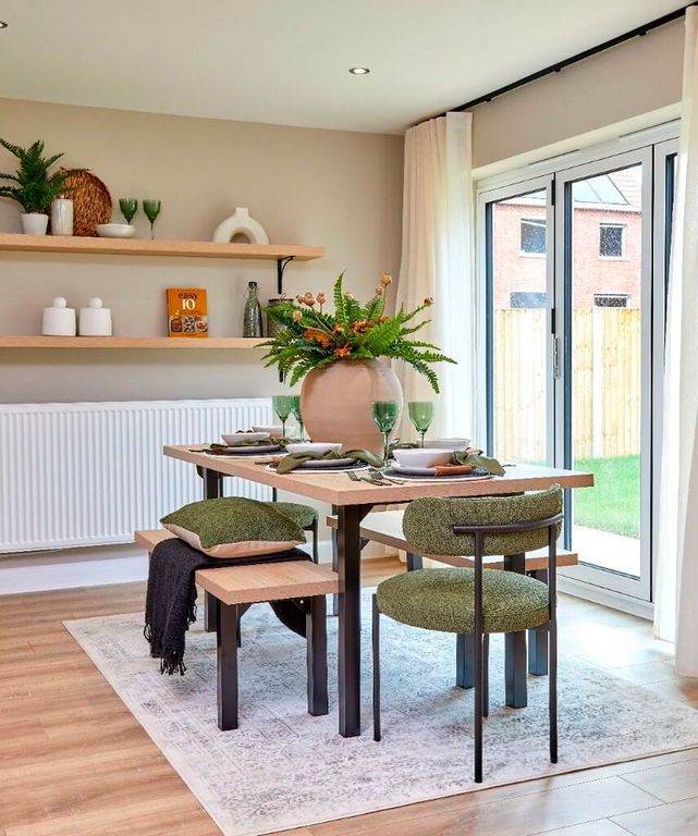 Property photo 3 of 7 Photo 5