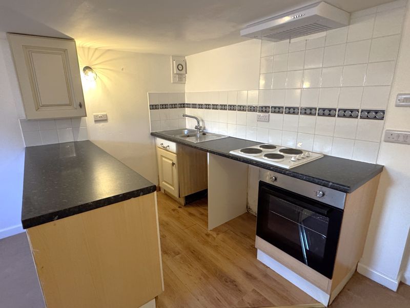 Property photo 2 of 18 Photo 4