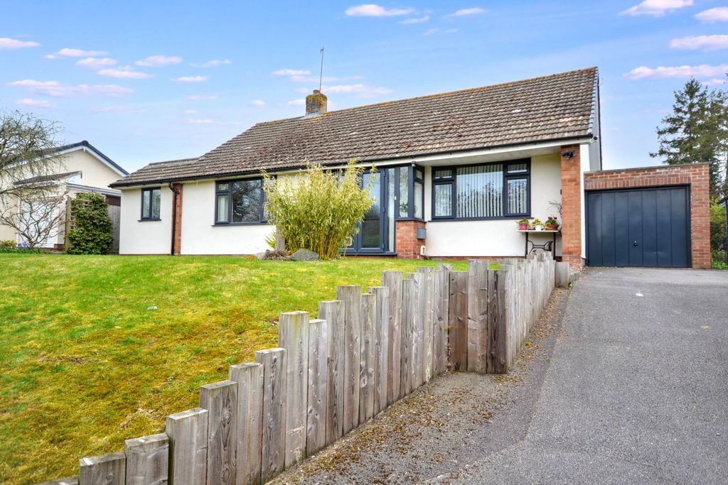 Property photo 1 of 30