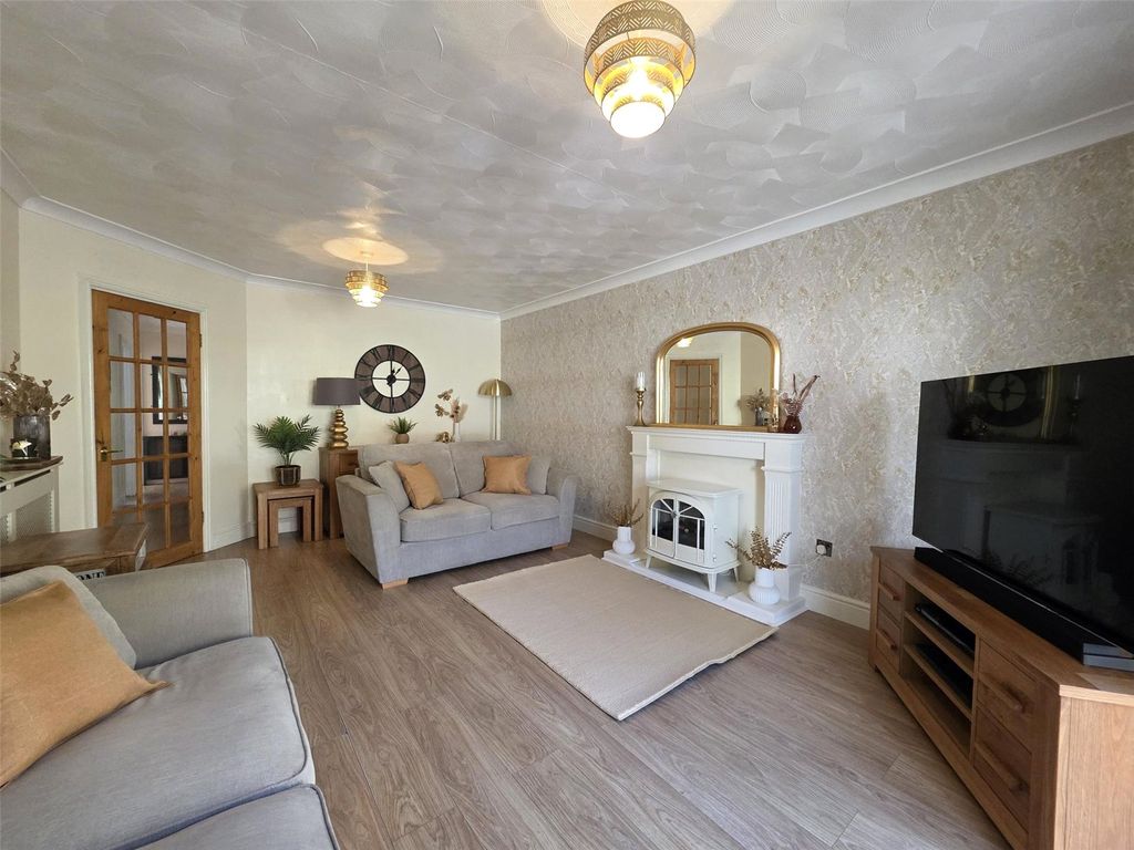 Property photo 3 of 35 Picture No. 56