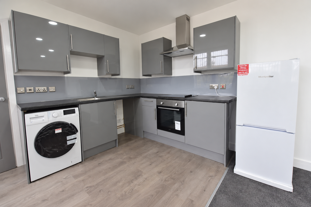 Property photo 3 of 5 54 Ah 3