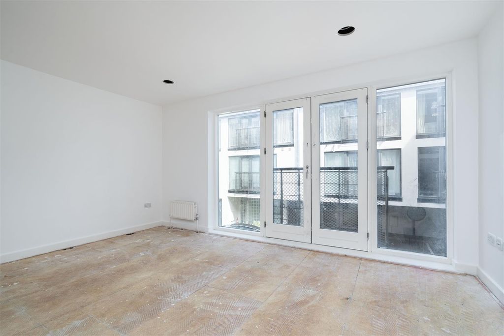 Property photo 1 of 20 P04.Jpg