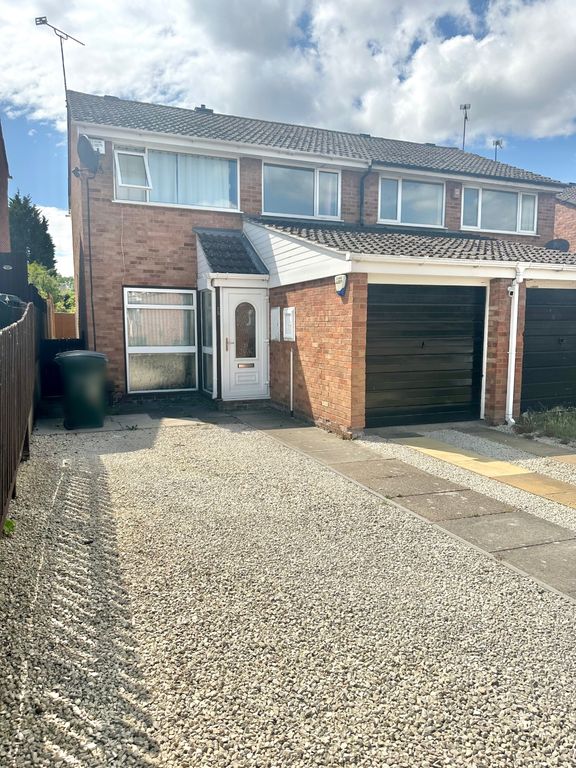 Property photo 1 of 9 D3Bd92E4-1Cce-4A8D-9308-044D7A0F227D