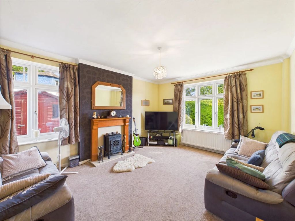Property photo 2 of 24