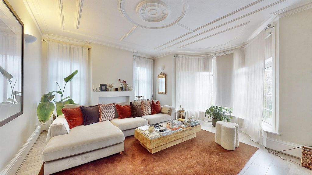 Property photo 2 of 25 P1.Jpg