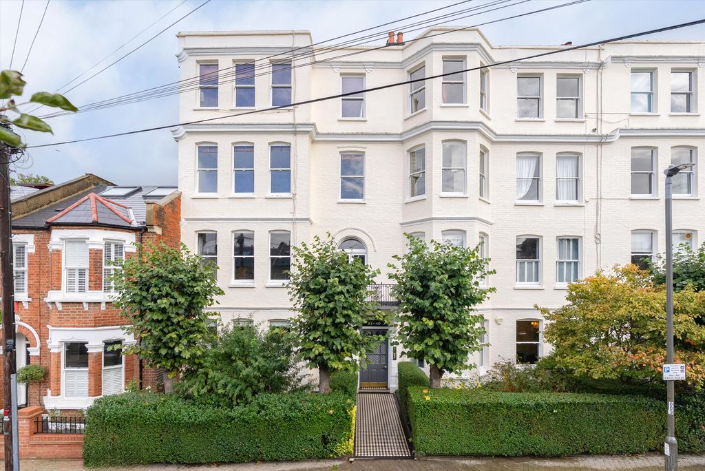 Property photo 1 of 14 Image