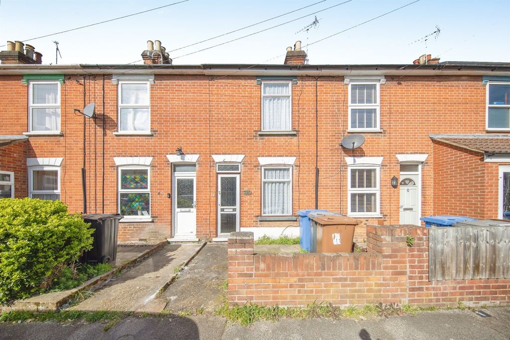 Property photo 1 of 12