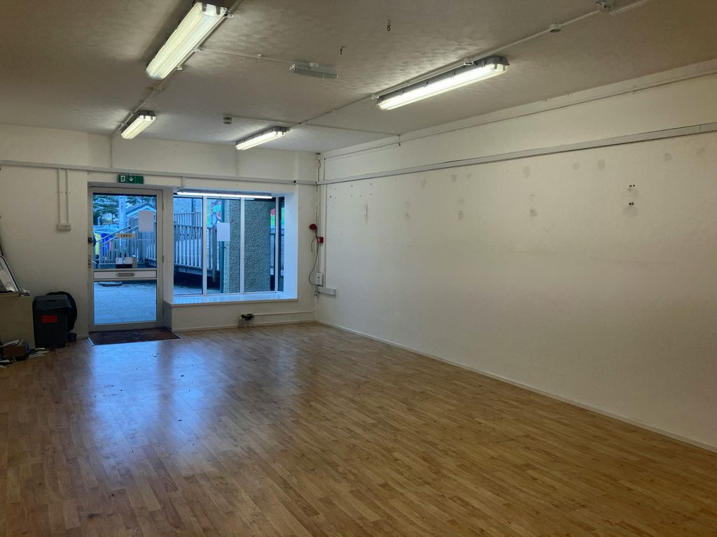 Property photo 3 of 6 Img_5992.Jpg