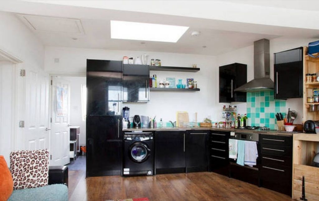 Property photo 2 of 5