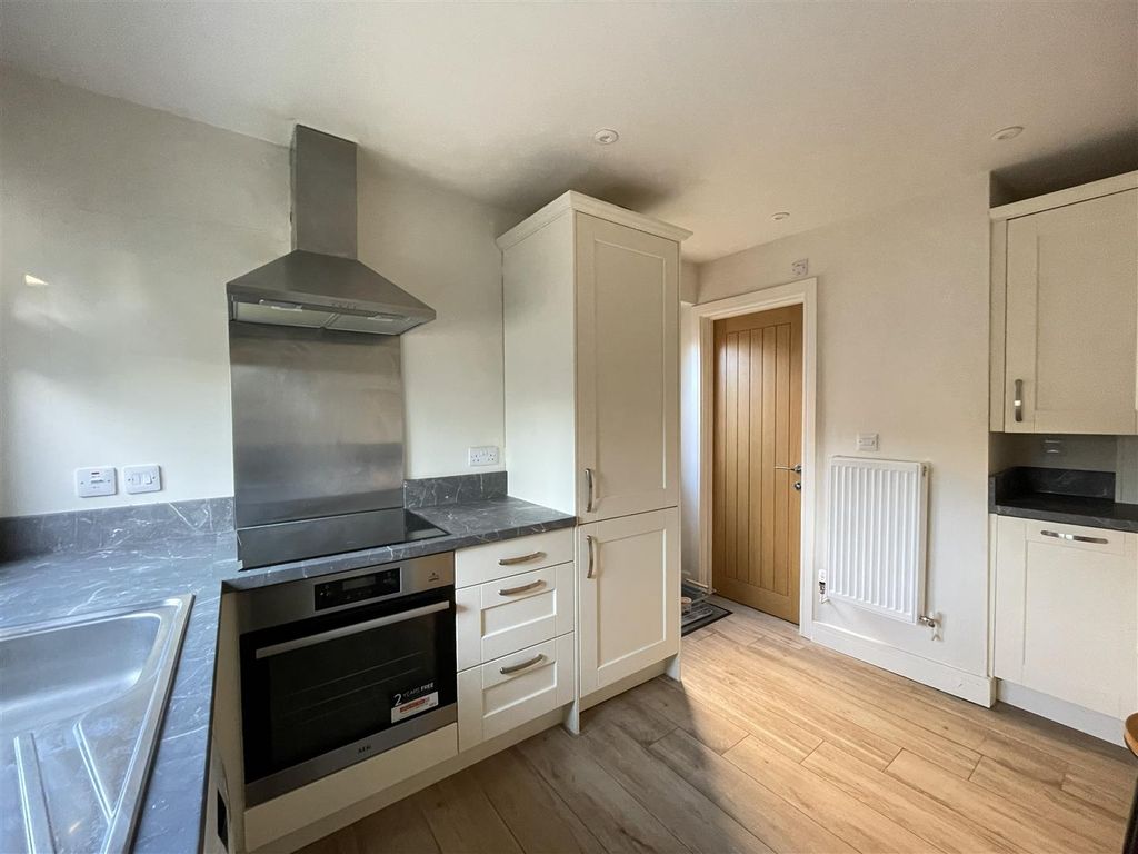 Property photo 3 of 13 Kitchen Use.Jpeg