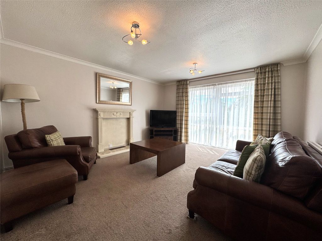 Property photo 2 of 11 Picture No. 04