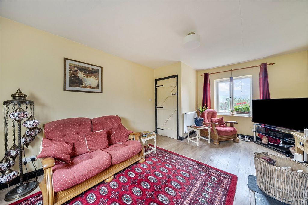 Property photo 3 of 21 Picture No. 08