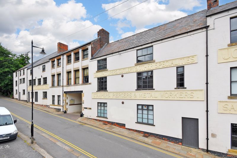 Property photo 2 of 11 External Road