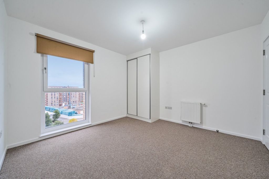 Property photo 3 of 7 Picture No. 06
