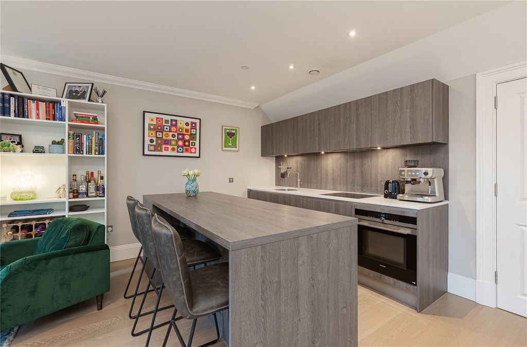 Property photo 2 of 13 Kitchen