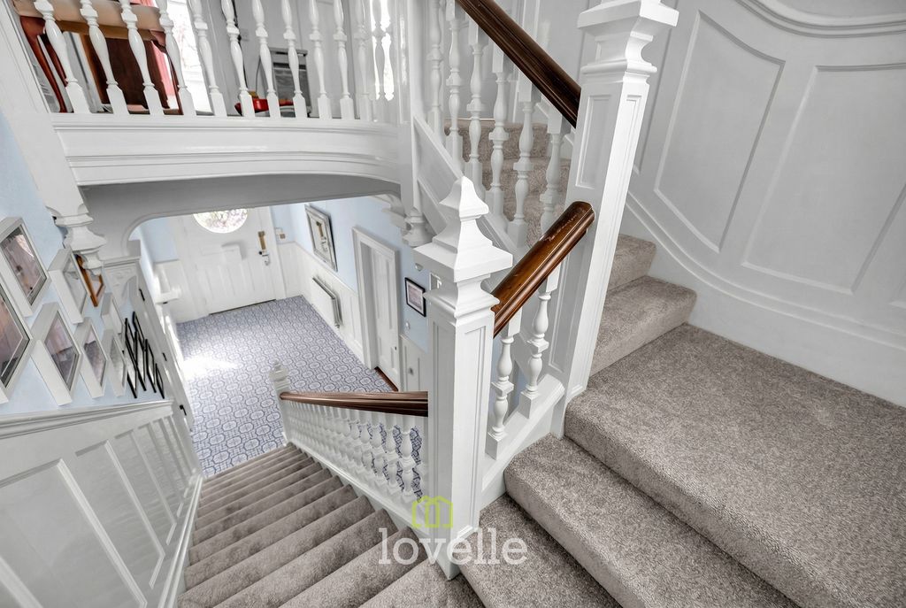 Additional image 25 of 7 bed detached house for saleAbbey Road, Grimsby DN32