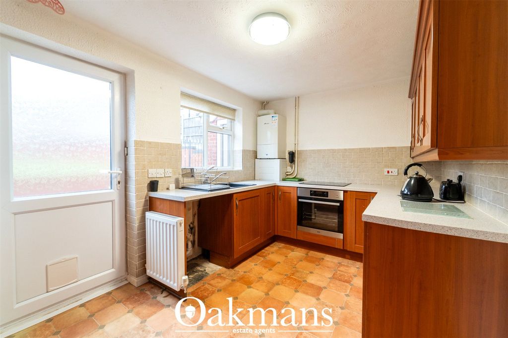 Property photo 2 of 23 Picture No. 18