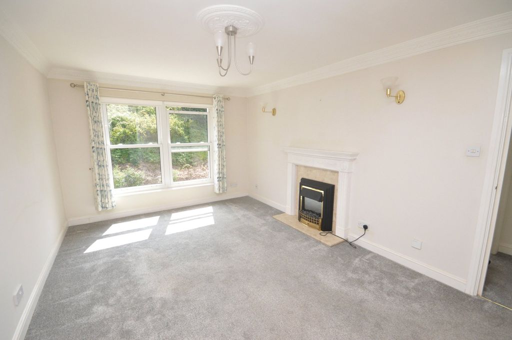 Property photo 2 of 14 Picture No. 25