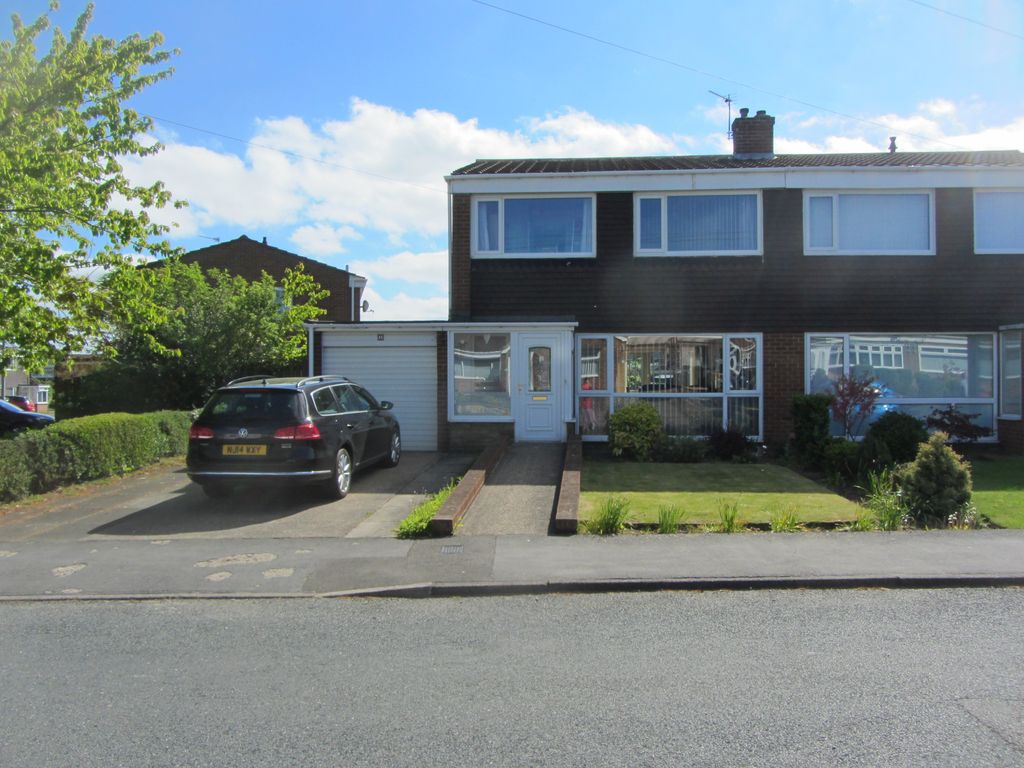 Property photo 1 of 10 Front External