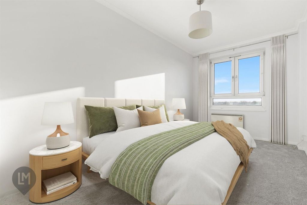 Property photo 3 of 7 Bedroom